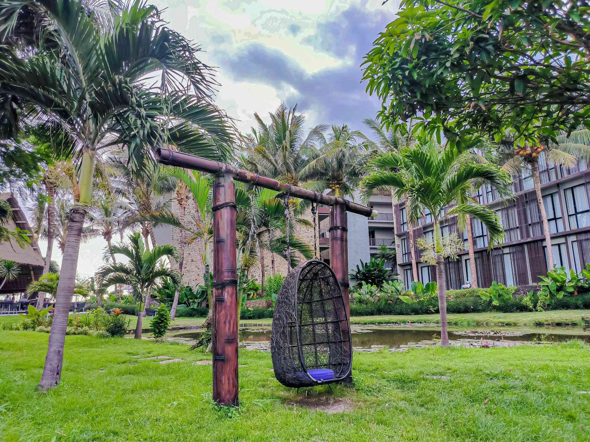 Siyut Wyndham Tamansari Jivva Resort Bali מראה חיצוני תמונה The resort's garden